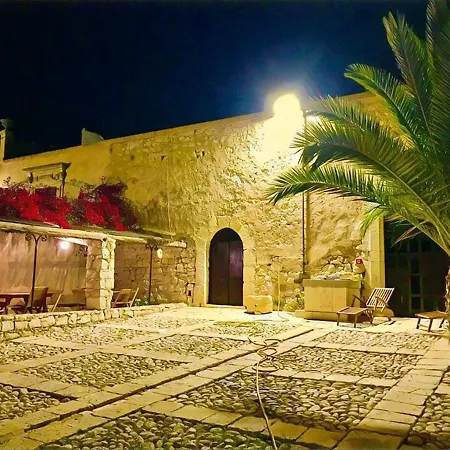 Charming In With Private Pool * Pozzallo