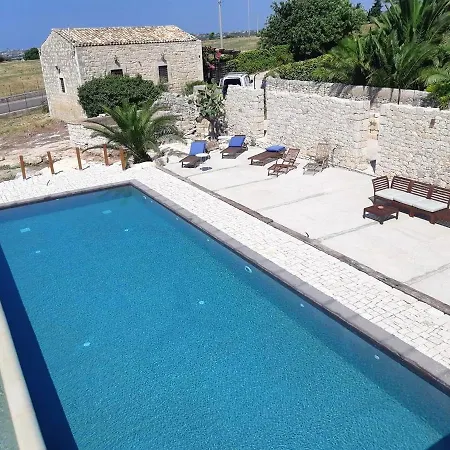 Charming In With Private Pool Villa *